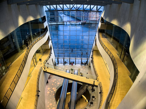 Интерьер Черного Алмаза, Королевская библиотека Копенгагена. Дания
. 