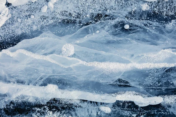Textura de hielo del lago Baikal en Siberia. hielo del lago azul . — Foto de Stock
