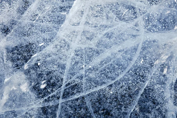 Textura de hielo del lago Baikal en Siberia. hielo del lago azul . —  Fotos de Stock