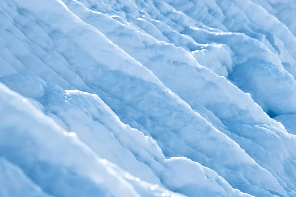 Ice formations. Forms of frozen water. — Stock Photo, Image