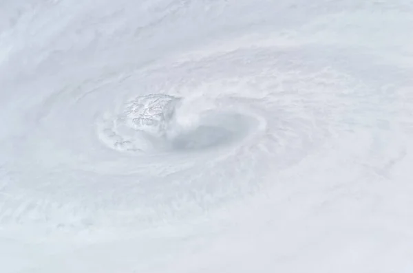 Huracán en la Tierra. Ojo del Huracán. Tifón — Foto de Stock