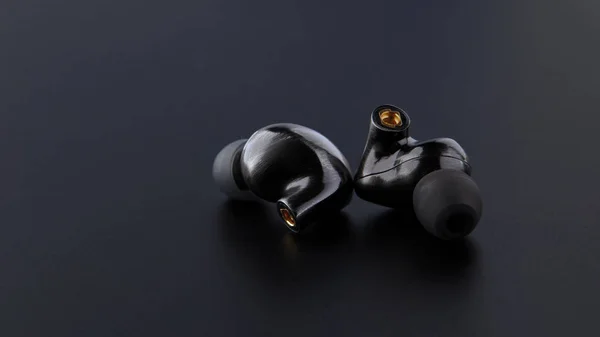 Écouteur Audiophile Dans Oreille Avec Connecteur Mmcx Son Haute Qualité — Photo