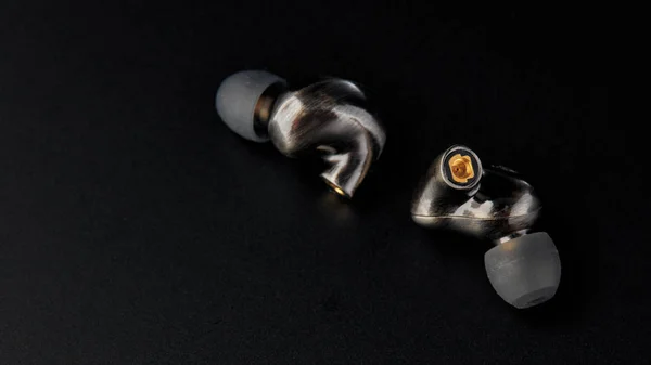 Écouteur Audiophile Dans Oreille Avec Connecteur Mmcx Son Haute Qualité — Photo