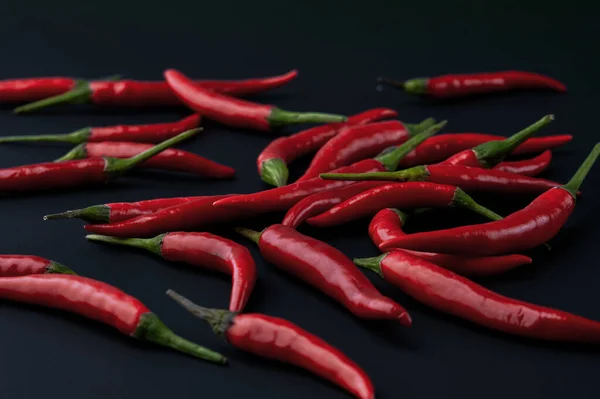 Pimienta Picante Roja Sobre Fondo Negro Condimento Para Hombres Verdad — Foto de Stock