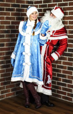 Mutlu Noel Baba ve kar kız