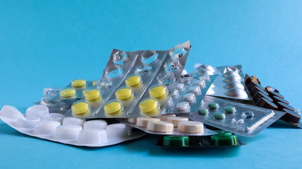 Pilules Gélules Avec Médicament Vitamines Dans Emballage Plaquettes Thermoformées Sont — Photo