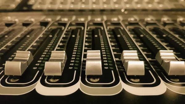 Audio Apparecchiature Amplificatore Mixer Suono Suono Ingegneria Acustica Concetto Miscelazione — Foto Stock