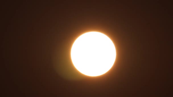 Brillant Orangefarbener Sonnenaufgang Über Wolken Iowa Mit Leuchtend Gelber Sonne — Stockvideo