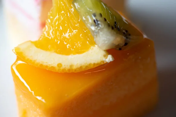 Meyve pasta kapatın