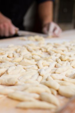 Macar makarna veya şehriye