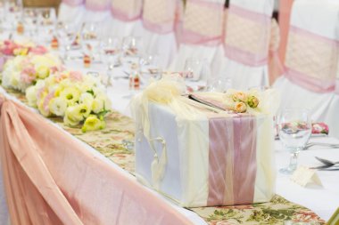 Tablo hediye kutusu ile ayarla