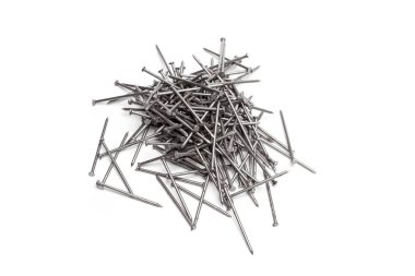metal çivi üzerine beyaz izole