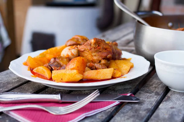 Goulash, lapar makanan tradisional — Stok Foto