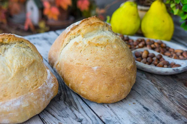 Vers Groot Brood Tafel Zelfgemaakt Eten — Stockfoto