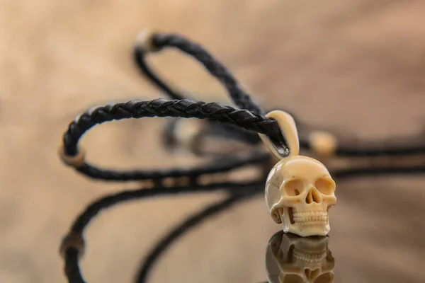 Handmade Jewelry Wood Silver Shape Skull — Stock Photo, Image