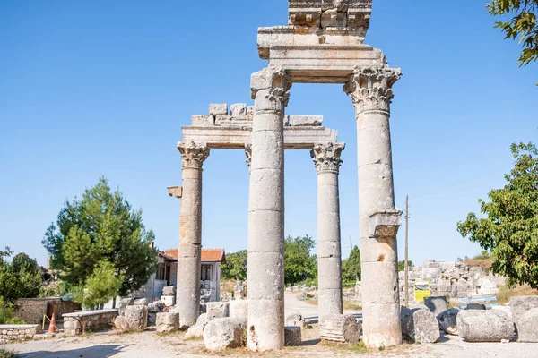 Blue Sky Marble Columns Temple Tyche Goddess Fortune Roman Late — Stock Photo, Image