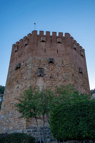 Torre Kizil Kule Torre Vermelha Marco Famoso Território Cidade Velha — Fotografia de Stock