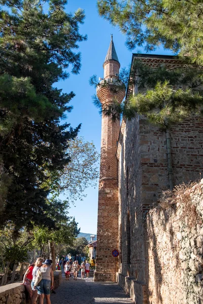 Alanya Antalya Turkiet September 2019 Höga Tegelarkaderna Fasaden Suleymaniye Cami — Stockfoto