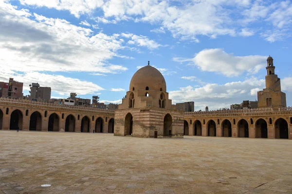 Moskén Ahmad Ibn Tulun Kairos Äldsta Moské Som Ligger Det — Stockfoto