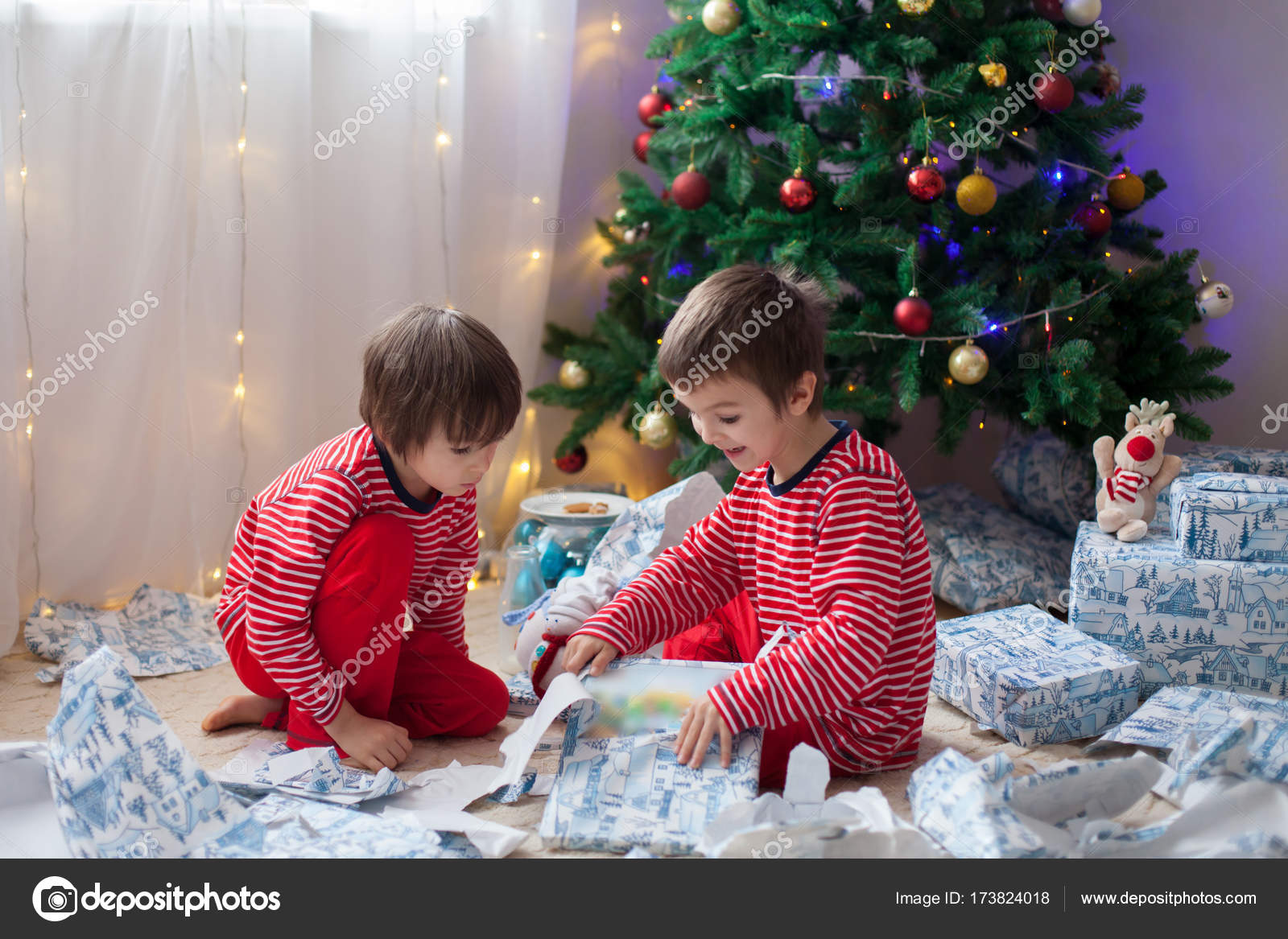 presents on christmas
