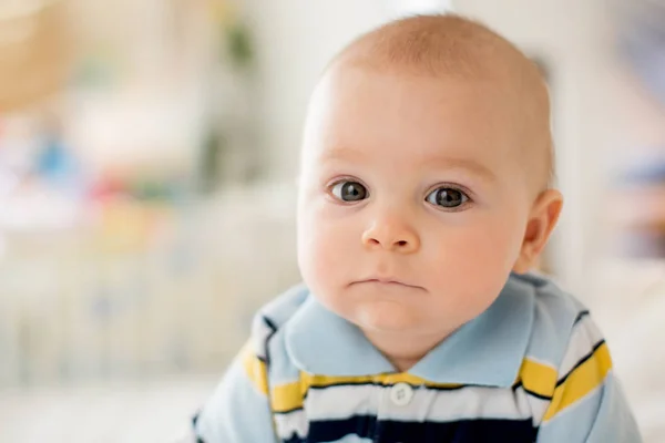 Portrait of a cute  infant baby boy. Happy childhood concept. — Stock Photo, Image