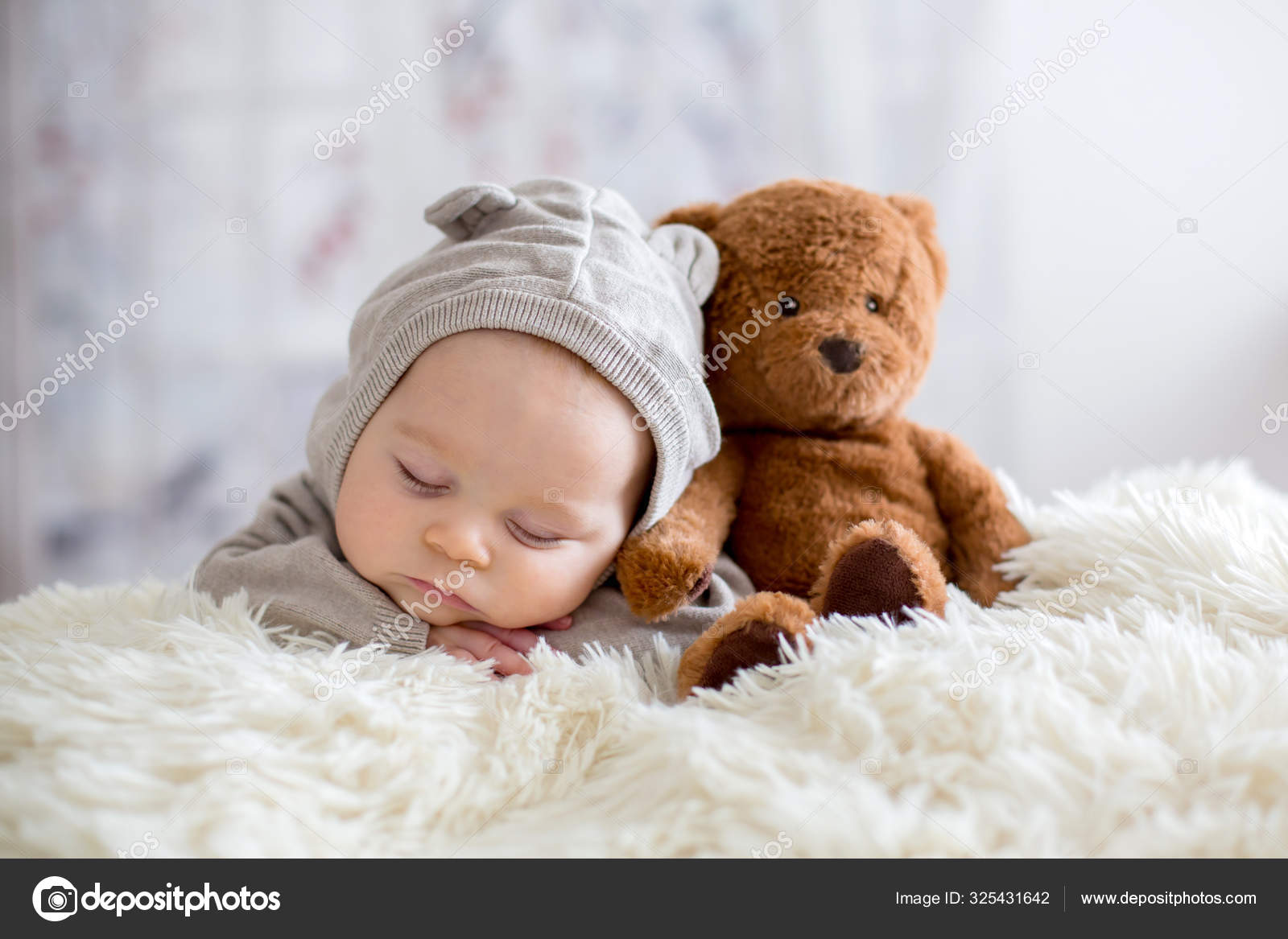 overall baby teddy