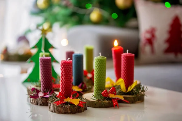 Close shot of natural handmade candles made of beeswax on a wood — ストック写真