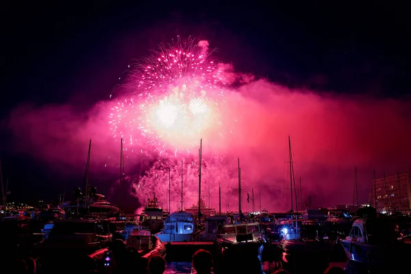 Vista panorámica de los fuegos artificiales del Principado de Mónaco — Foto de Stock