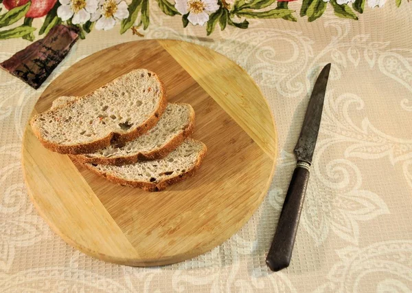 Vintage Μαχαίρι Από Ανοξείδωτο Χάλυβα Λεπίδα Τροφίμων Φέτες Ψωμί Γκουρμέ — Φωτογραφία Αρχείου