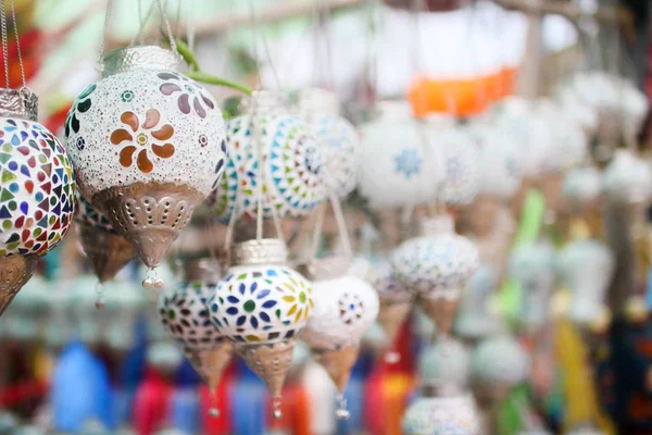 parlak Çince fenerler 