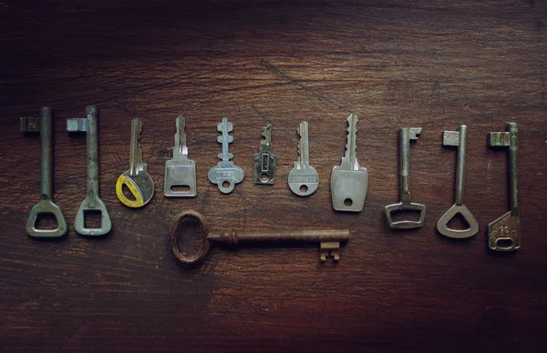 Eski metal anahtarlar — Stok fotoğraf