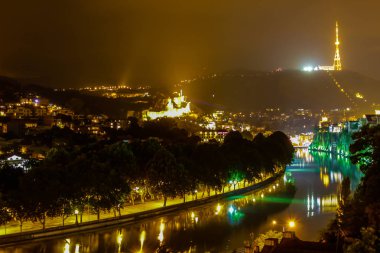 gece şehir ışıkları uzun pozlama