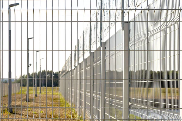 Strijkijzer station schermen — Stockfoto