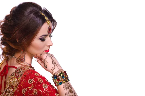 güzel hindu kadın modeli