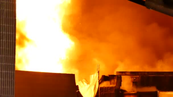 Flamme Sortant Feu Immeuble Commercial Nuit — Video