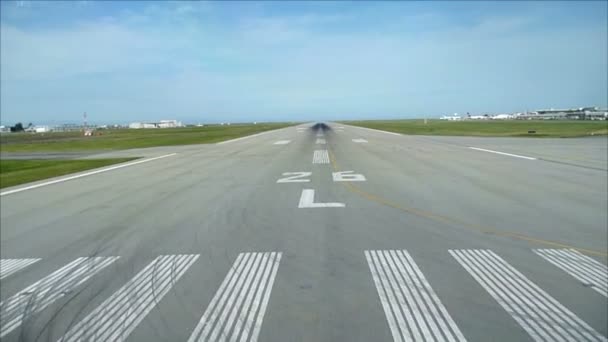 Início Pista Principal Aeroporto Visto Das Janelas Cockpit — Vídeo de Stock