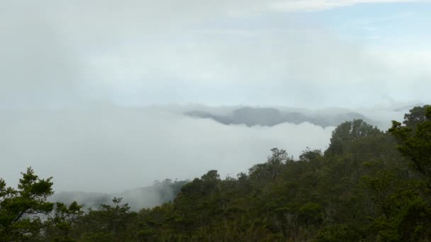 Elevated Scenic View Mountain Tops Clouds Bellow Timelapse — ストック動画