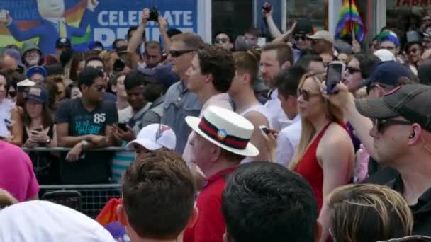 Justin Trudeau Asistiendo Evento Público Esperando Calle — Vídeo de stock