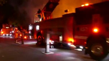 Montreal 'in evinin önünde kundakçılık ihbarı aldık.