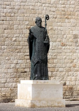 Statue of St. Nicholas, by Zurab Tsereteli (born in 1934), exterior of the Basilica of Saint Nicholas, Bari, Puglia, Italy - September 24, 2012