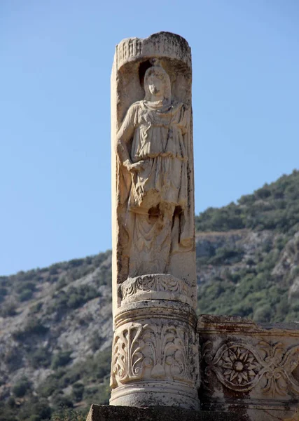 Esculturas Antiguas Bajorrelieve Detalles Decoración Arquitectónica Parque Arqueológico Éfeso Selcuk — Foto de Stock