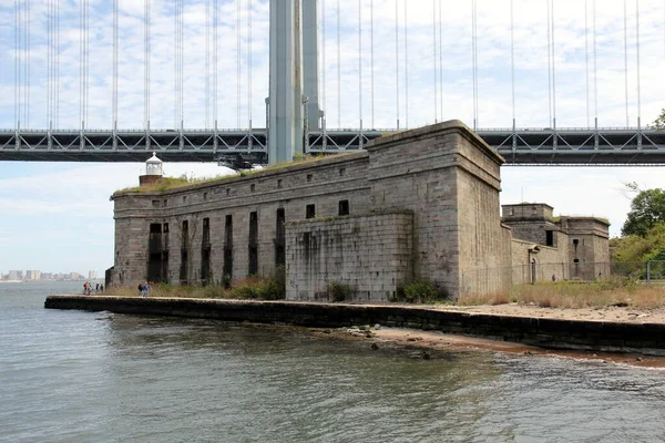 Północna Elewacja Battery Weed Fort Wadsworth Verrazzano Bridge Tle Staten — Zdjęcie stockowe