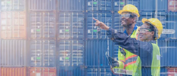 Multiexposure Industriële Banner Achtergrond Van Afrikaanse Amerikaanse Werknemers Containerwerf Lading — Stockfoto