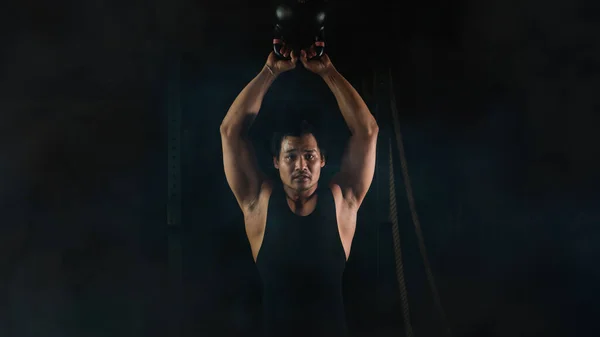 Asian Athletic Strong Man Having Workout Bodybuilding Kettlebell Weightlifting Backsquat — Stock Photo, Image