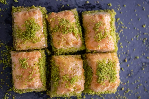 Walnut Pistachio Turkish Style Antep Baklava Prezentace Baklava Turecké Kuchyně — Stock fotografie