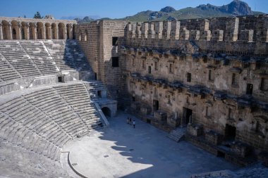 Antik Aspendos Kenti ve Antalya 'nın Antik Aspendos Tiyatrosu