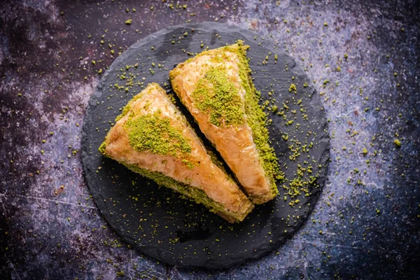 Pistasch Turkiska Baklava Havuc Dilimi Traditionell Turkisk Efterrätt Valnöt Pistasch — Stockfoto