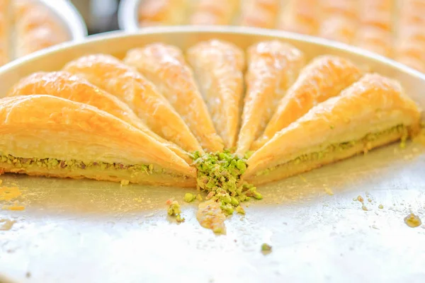 Turkse Traditionele Dessert Baklava Wortel Havu Dilimi Pistache Baklava — Stockfoto