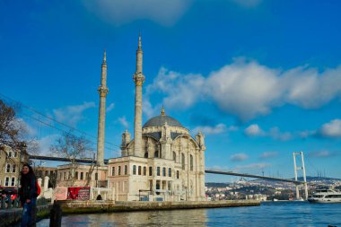 Ortak Cami ve Boğaz Köprüsü.