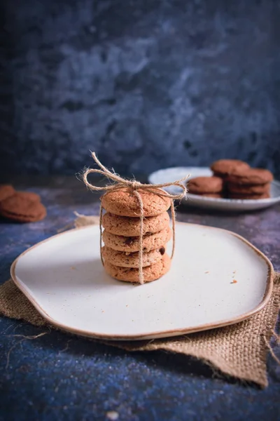 Beautifully Stacked Cookies Chocolate Rustic Table Chocolate Chip Cookies Vintage — Stock Photo, Image